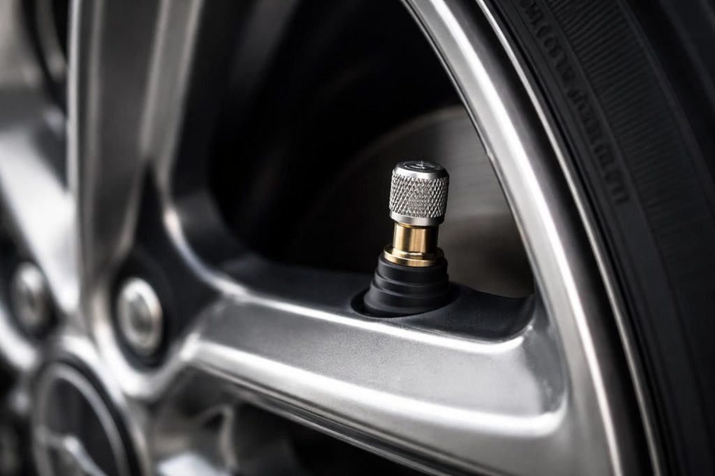 découvrez tout ce qu'il faut savoir sur la valve de pneu pour assurer la sécurité et la longévité de vos pneus. conseils, fonctionnement et entretien expliqués simplement.
